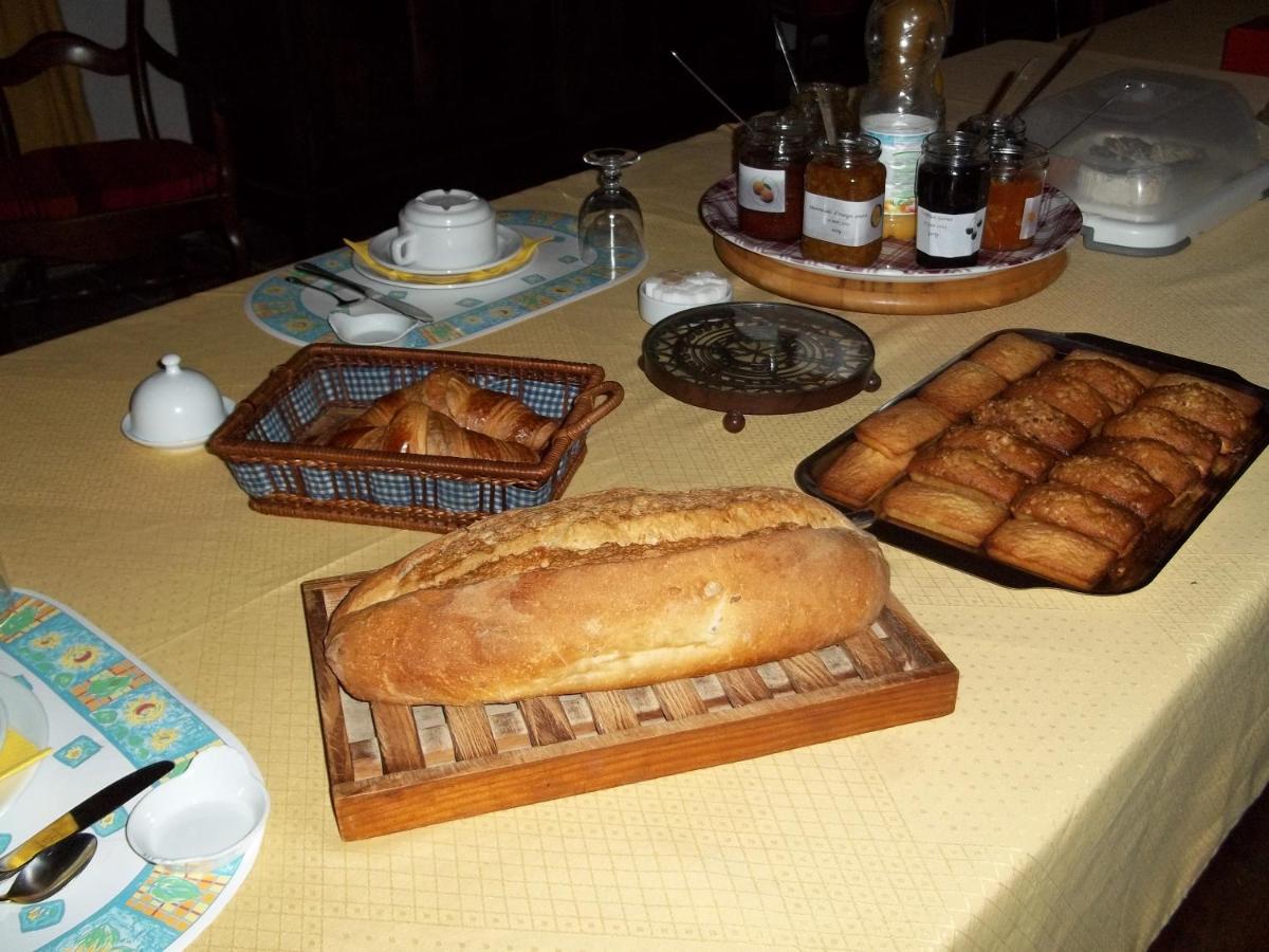 โดแมน แซ็งหลุยส์ Bed & Breakfast การ์กาซอน ภายนอก รูปภาพ